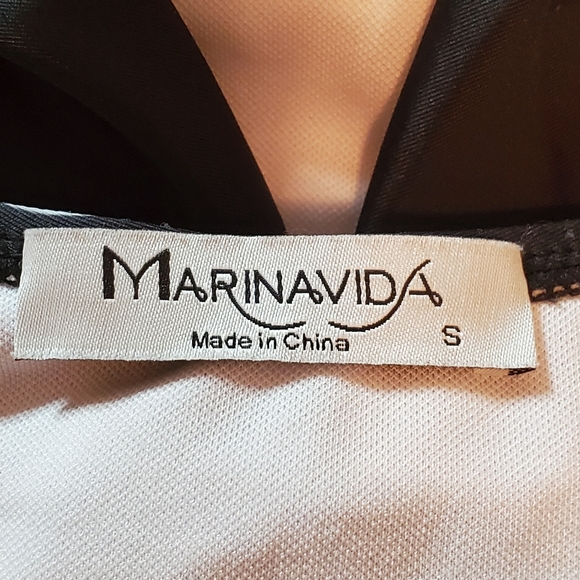 Beautiful MARINAVIDA One Piece Swimsuit Black & Orange Floral. Size Small - Picture 7 of 7